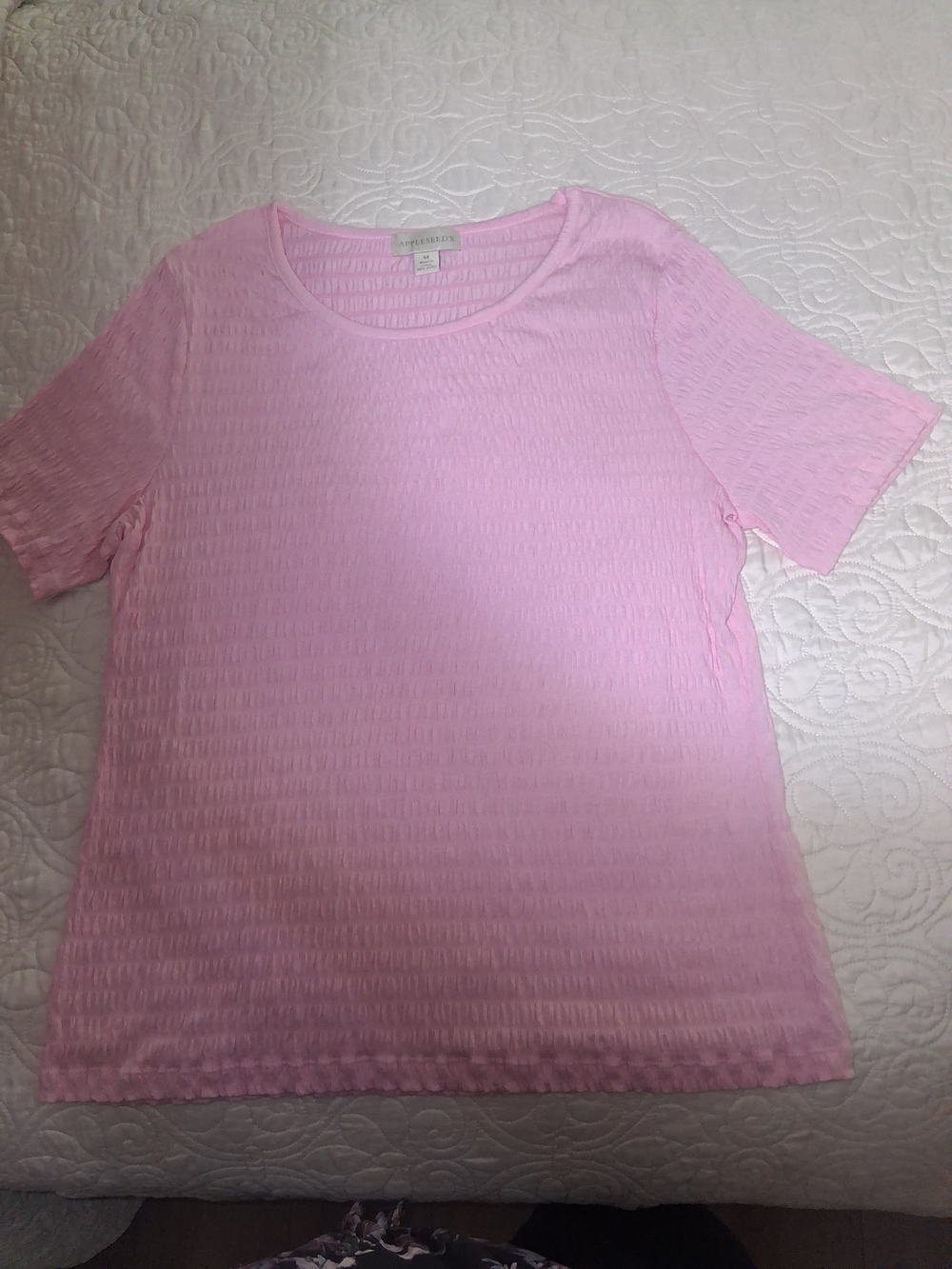 St. John Collection Pink Textured Short-Sleeve Top